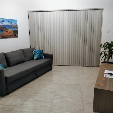 Deggies - Spacious, Modern Apartment! Naxxar