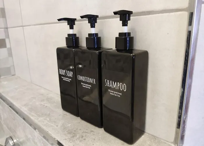 Deggies - Spacious, Modern Apartment! 아파트