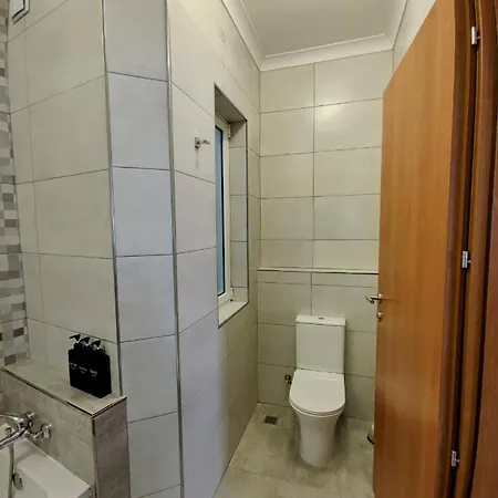 Deggies - Spacious, Modern Apartment! Apartament *