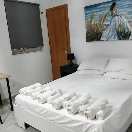 Deggies - Spacious, Modern Apartment! Apartament