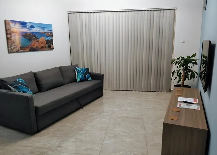 Deggies - Spacious, Modern Apartment! Naxxar